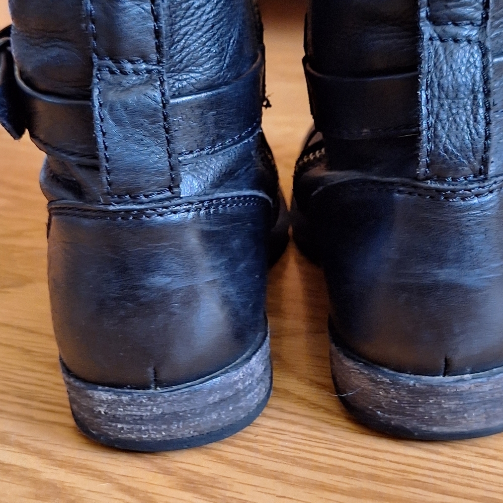 Frye Black Heeled Boots - Picture 6 of 15